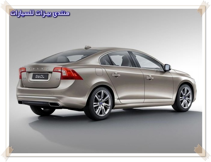 فولفو تزيح الستار s60l للسوق 32984010.jpg