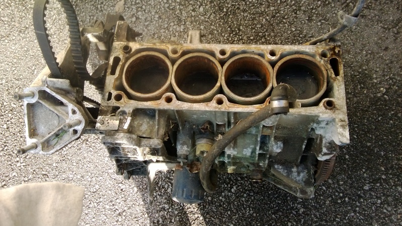 Donc Quelques Coups De Cliquet Plus Tard (support, Volant Moteur En Table Basse Industrielle Metal Chariot ~ Donc Quelques Coups De Cliquet Plus Tard (support, Volant Moteur En